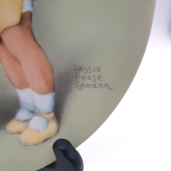 The First Step Collector Plate By Bessie Pease Cutmann #2 Little Mother Series - Picture 2 of 8